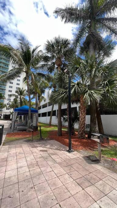 Sunny Isles Beach Spacious Apartment Esterno foto