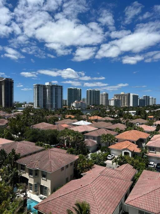Sunny Isles Beach Spacious Apartment Esterno foto
