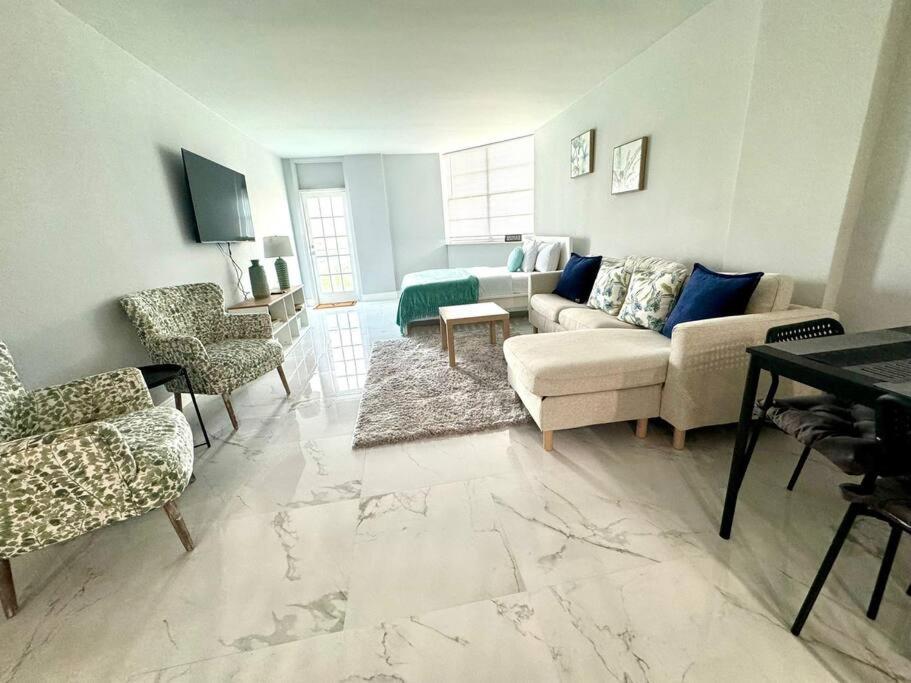 Sunny Isles Beach Spacious Apartment Esterno foto