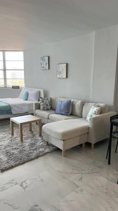 Sunny Isles Beach Spacious Apartment Esterno foto