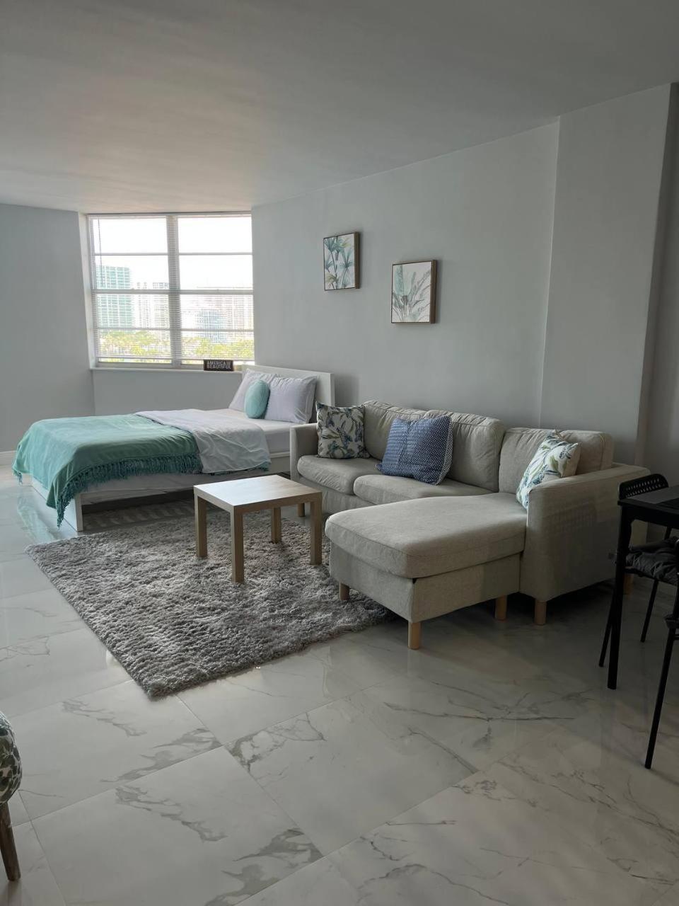 Sunny Isles Beach Spacious Apartment Esterno foto