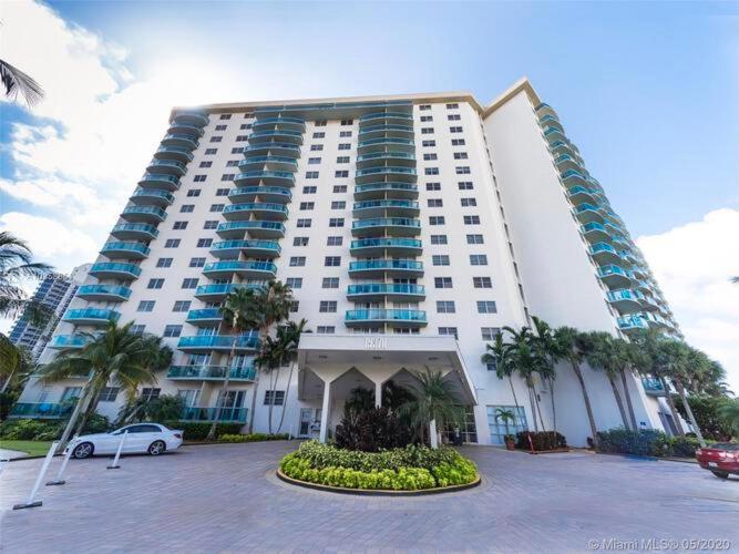 Sunny Isles Beach Spacious Apartment Esterno foto